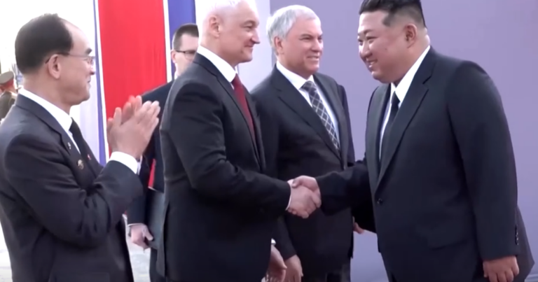 “Rusiyanı dəstəkləməyə davam edəcəyik” – Şimali Koreya lideri