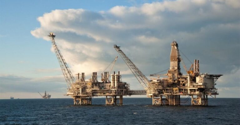 Azərbaycan neftinin qiyməti 115 dolları ötüb