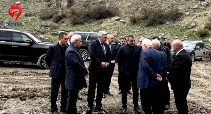 İcra başçısı və agentlik sədri torpaq sürüşməsi olan ərazilərə baxış keçirib – VİDEO