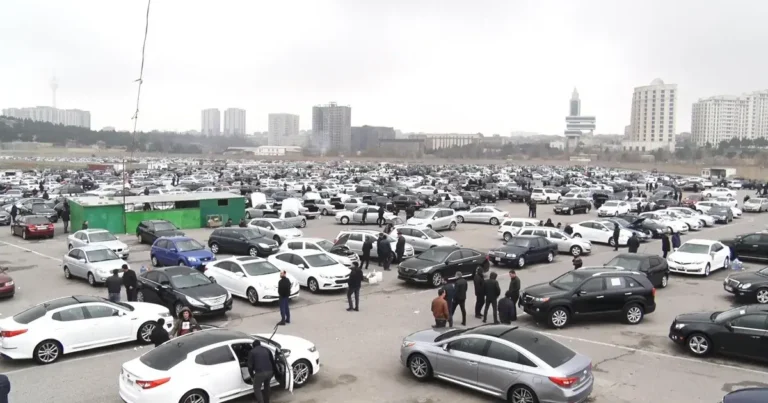 Azərbaycanın avtomobil bazarında eyni marka daxilində qiymət fərqi kəskin artır