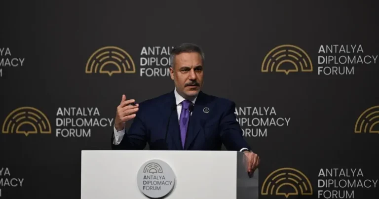 “Türkiyə, Azərbaycan və Pakistan liderlərinin birliyi bütün dünyaya mesajdır” – Hakan Fidan