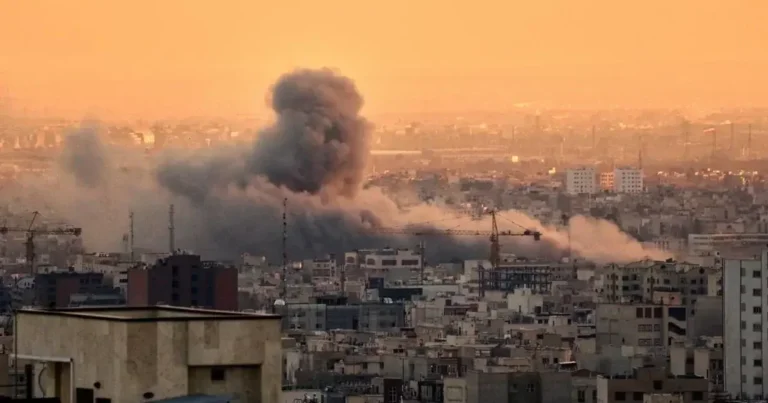 ABŞ və İsrail Bəndər-Xamirdəki sement zavoduna zərbə endirib