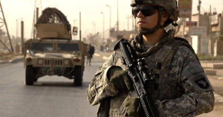 Küveyt hava bazasına hücum nəticəsində azı 15 amerikalı yaralanıb