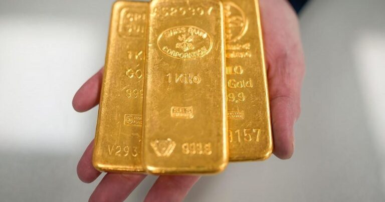 Qızılın qiyməti artımdan sonra enişə doğru yönəlib