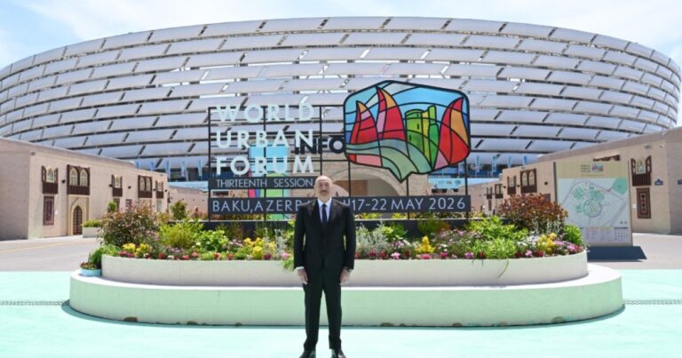 Prezident WUF13 ilə bağlı görülən işlərlə tanış olub