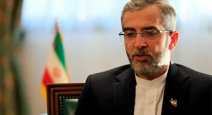 “Hörmüz boğazından keçid qaydası artıq əvvəlki kimi olmayacaq” – Baqeri