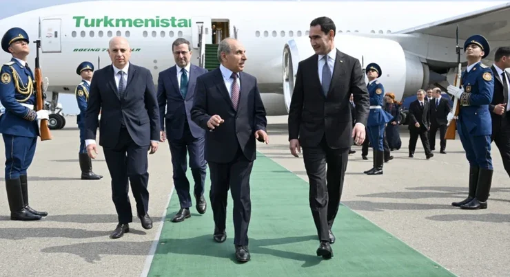 Türkmənistan Prezidenti Azərbaycana səfərə gəlib