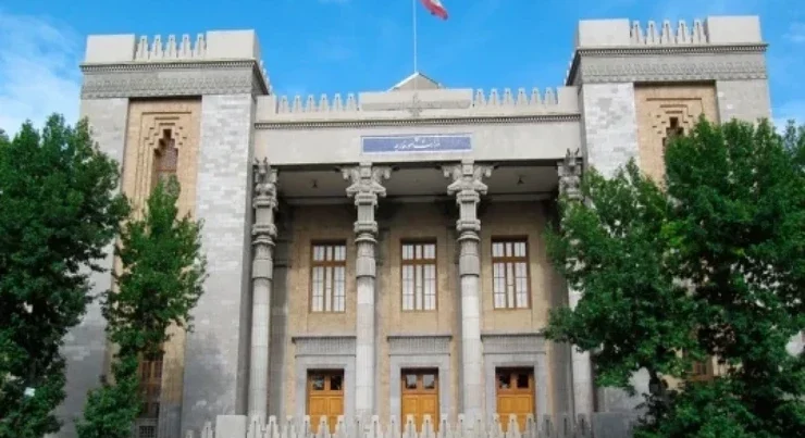 İran hücumlara görə Küveyt və Bəhreynin məsuliyyət daşıdığını bildirir