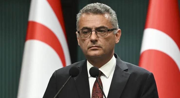Şimali Kiprin Prezidenti xəstəxanaya yerləşdirilib