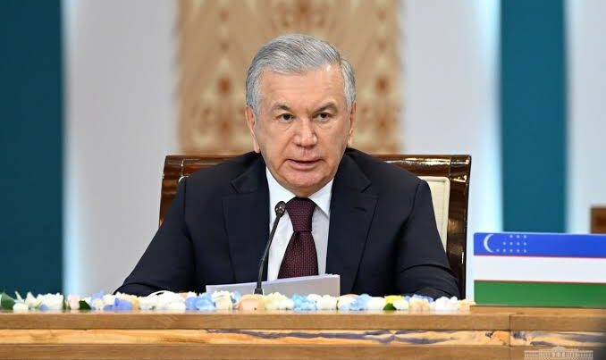 Şavkat Mirziyoyev Cənubi Qafqaza gəlir