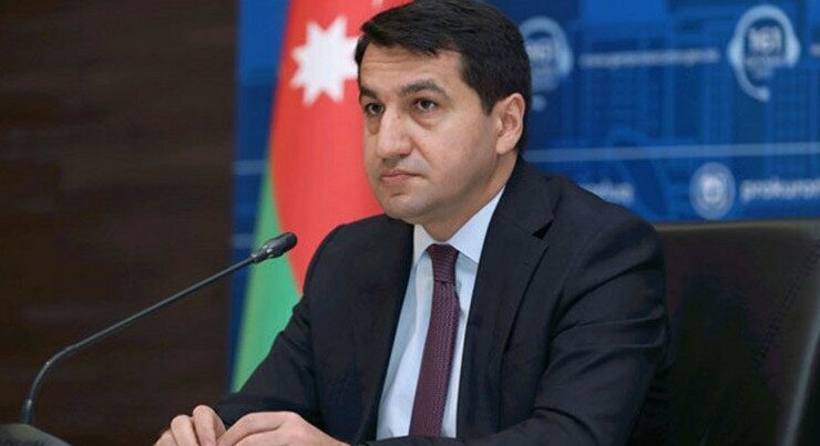 Zelenski Hikmət Hacıyevi təltif edib – FOTO Zelenski Hikmət Hacıyevi təltif edib – FOTO