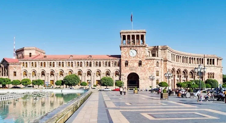 Azərbaycanda daha bir universitetdə erməni dili tədris ediləcək – RƏSMİ