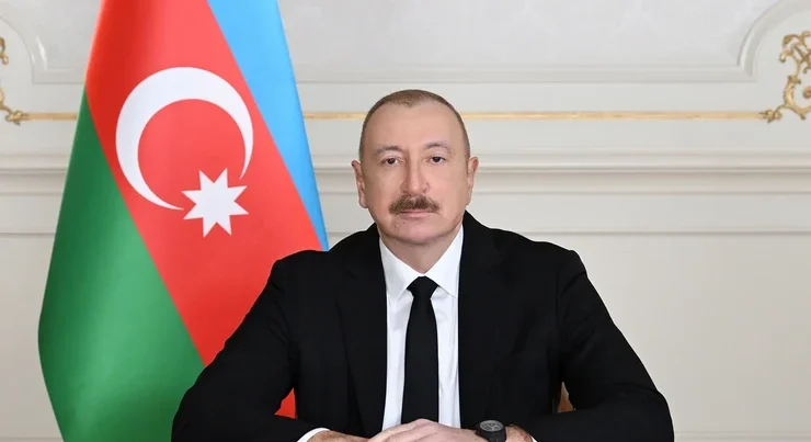 Prezident İlham Əliyev sinqapurlu həmkarını təbrik edib